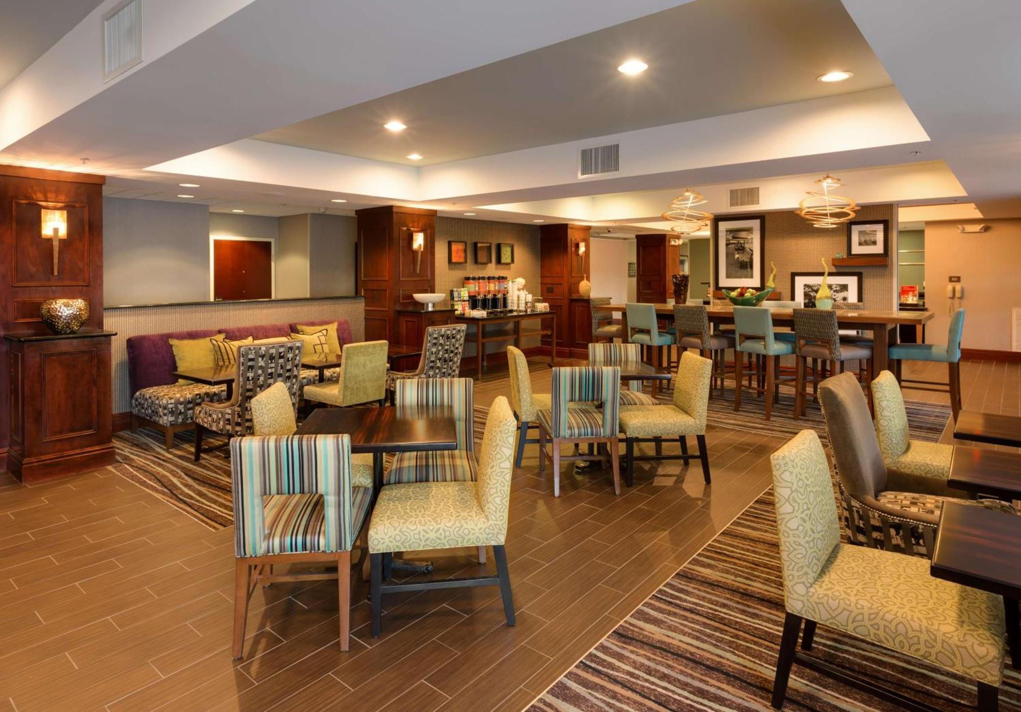 Hampton Inn South Plainfield-Piscataway Bagian luar foto